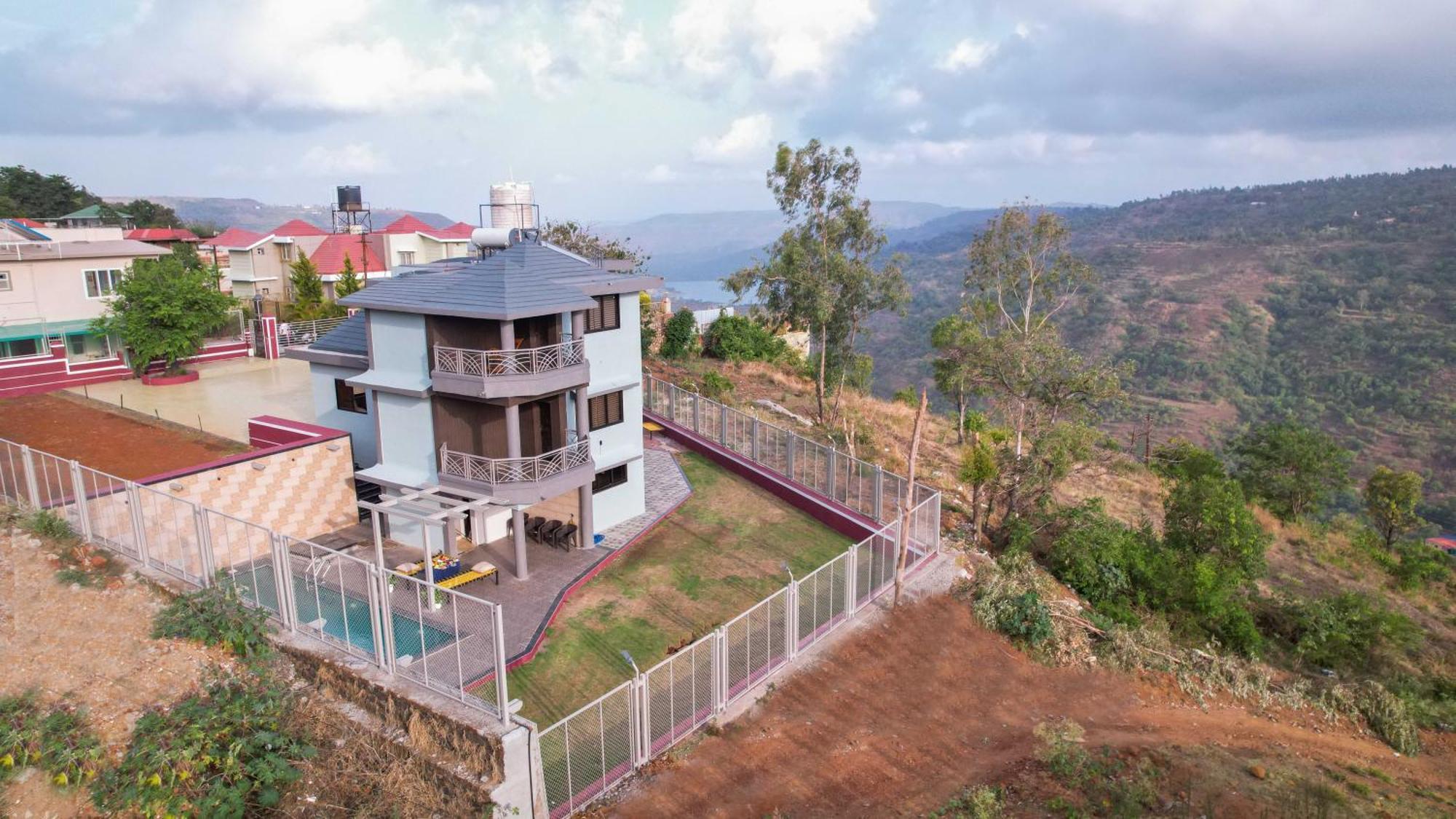 Magnum Villa Panchgani Esterno foto